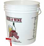 7.8 Gallon Bottling Bucket