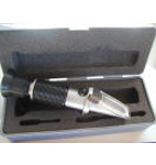 Refractometer